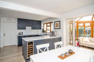 Photo 16- click for photo gallery